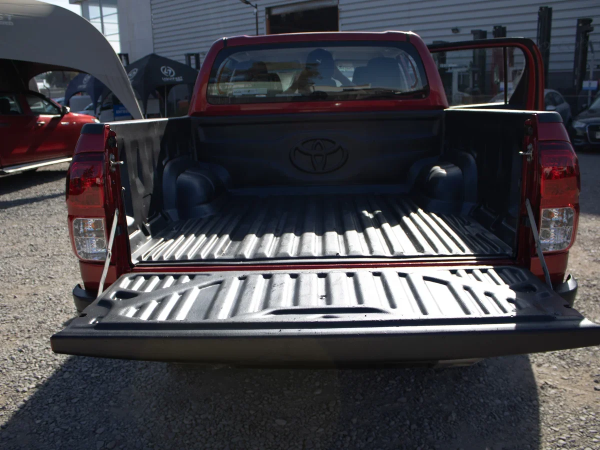 TOYOTA Hilux 4X4