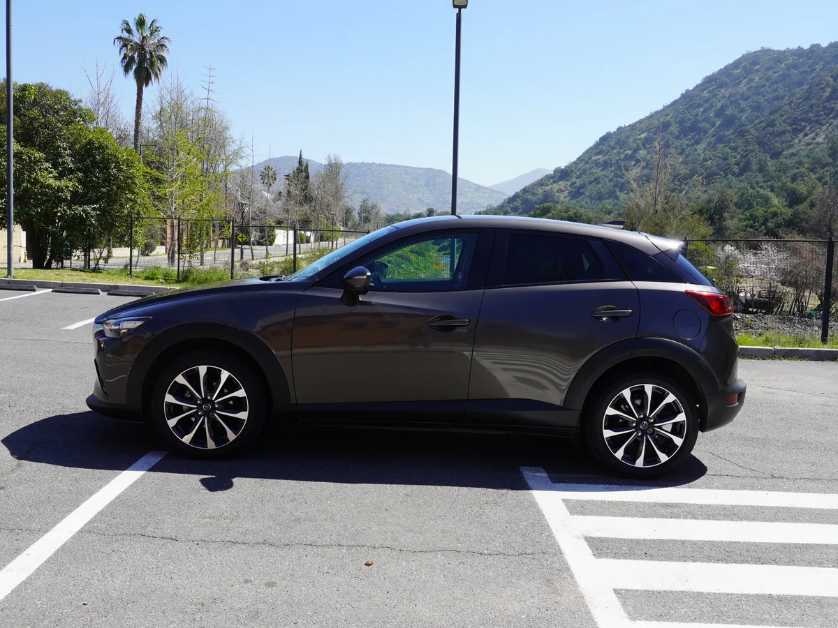 MAZDA Cx-3 2.0 R AT Año 2021 miniatura 8