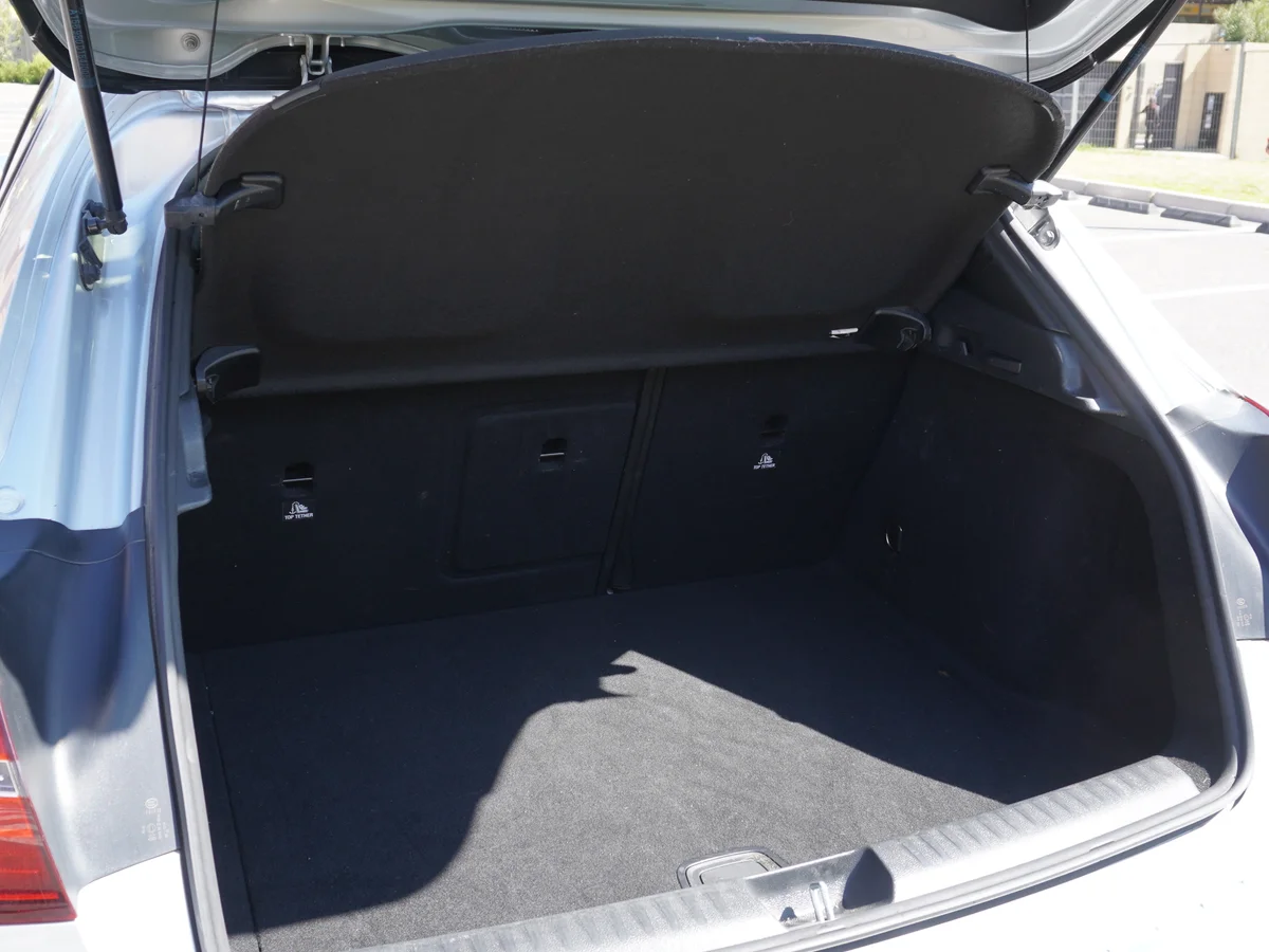 Mercedes Benz GLA 250 4Matic miniatura 18