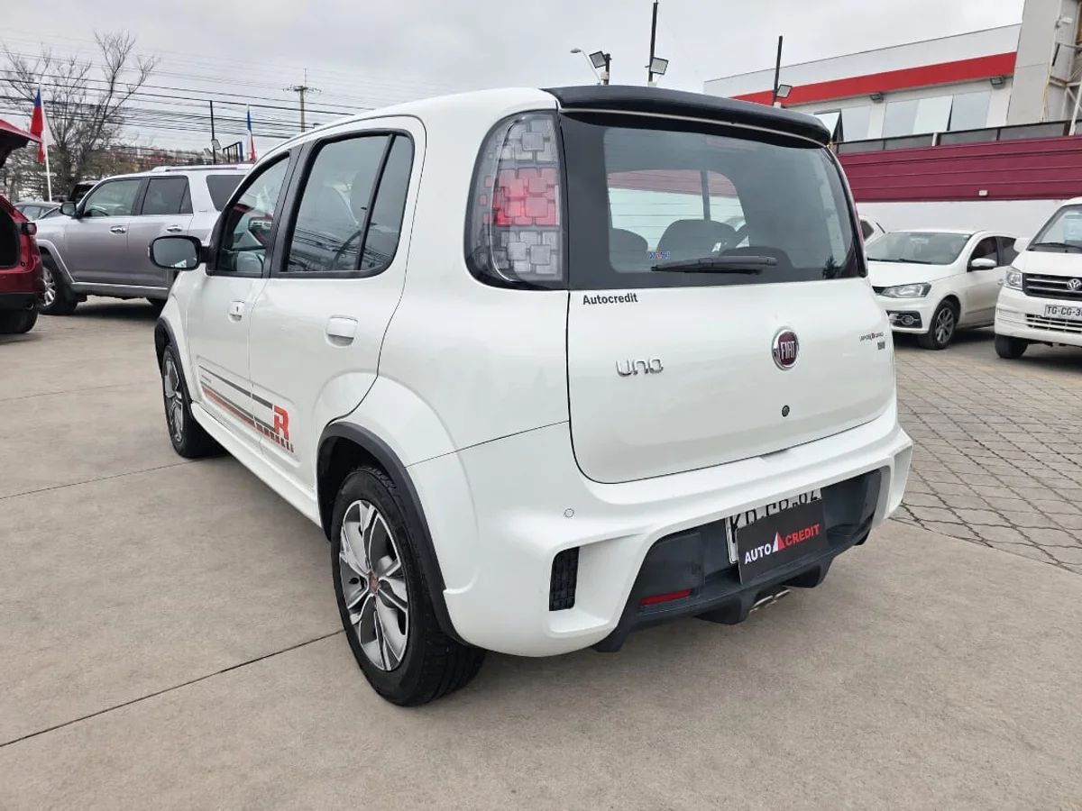 Fiat Uno Sporting 1.4 Hb — foto 2 de 10