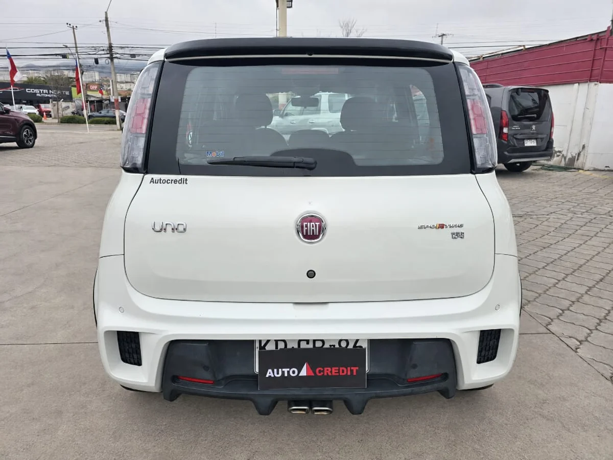 Fiat Uno Sporting 1.4 Hb — foto 6 de 10