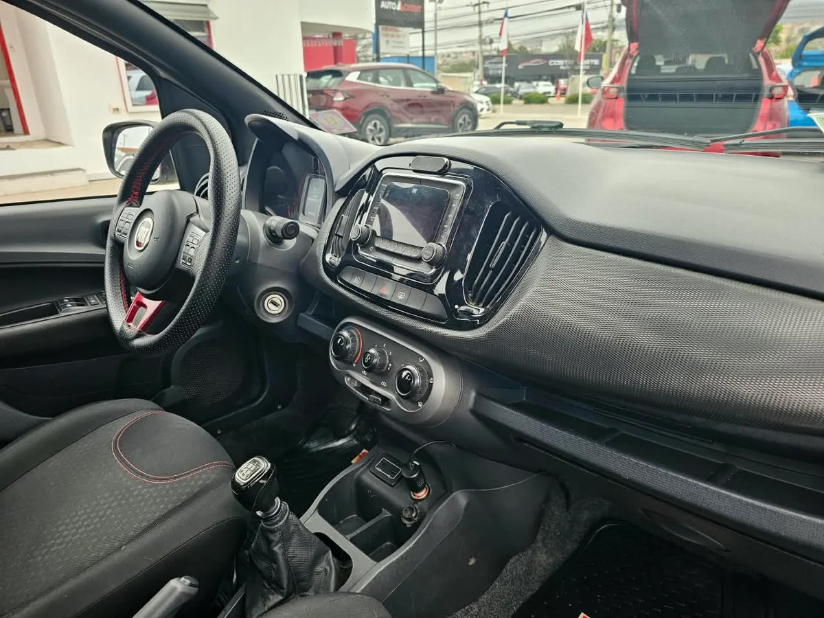 Fiat Uno Sporting 1.4 Hb — foto 9 de 10