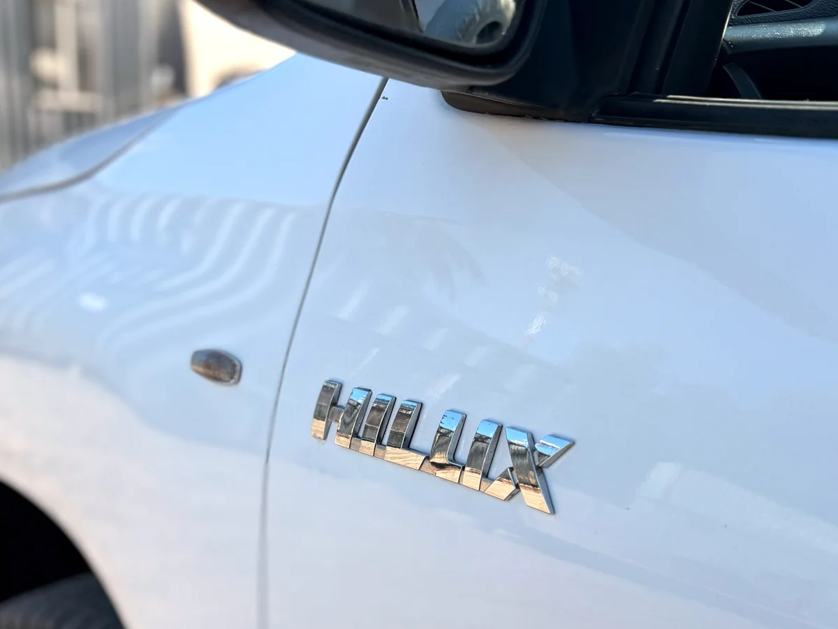 TOYOTA Hilux 4X4