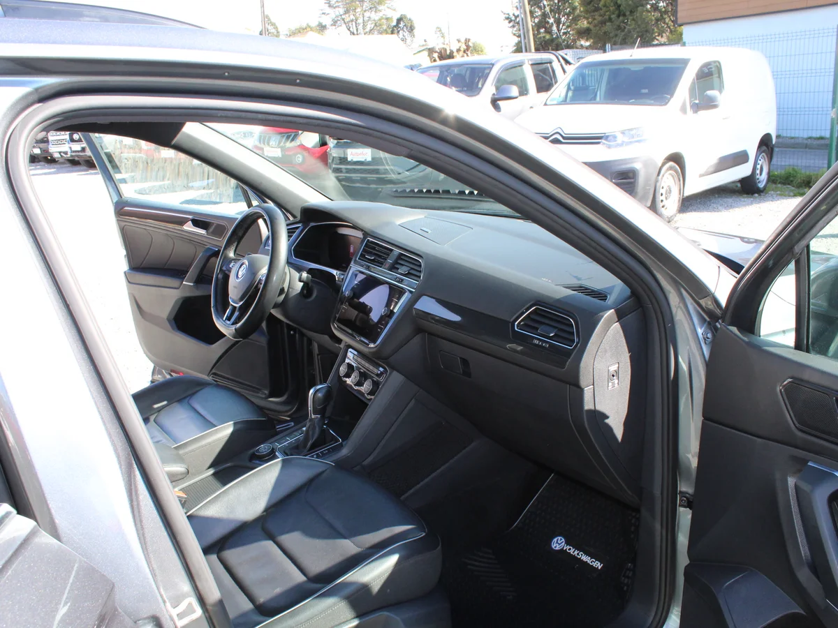 Volkswagen Tiguan 2.0 Tsi 4Motion — foto 5 de 13