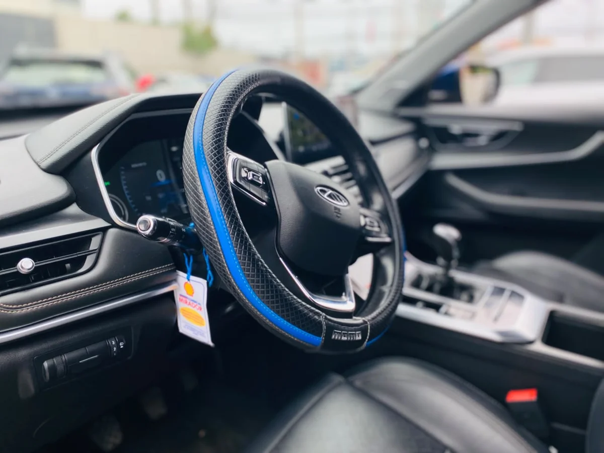Chery Tiggo 8 — foto 7 de 12