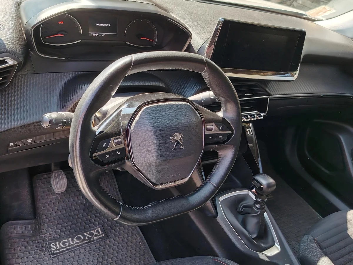 PEUGEOT 2008 PURETECH 130 1.2 2021 - Miniatura 19