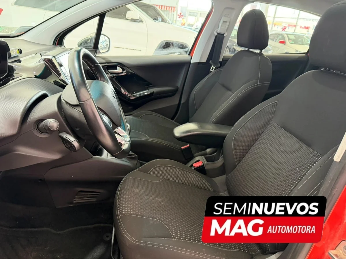 PEUGEOT 208 2019 DIESEL - Miniatura 11