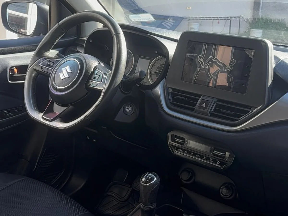 SUZUKI Baleno 1.6 2025 - Miniatura 10