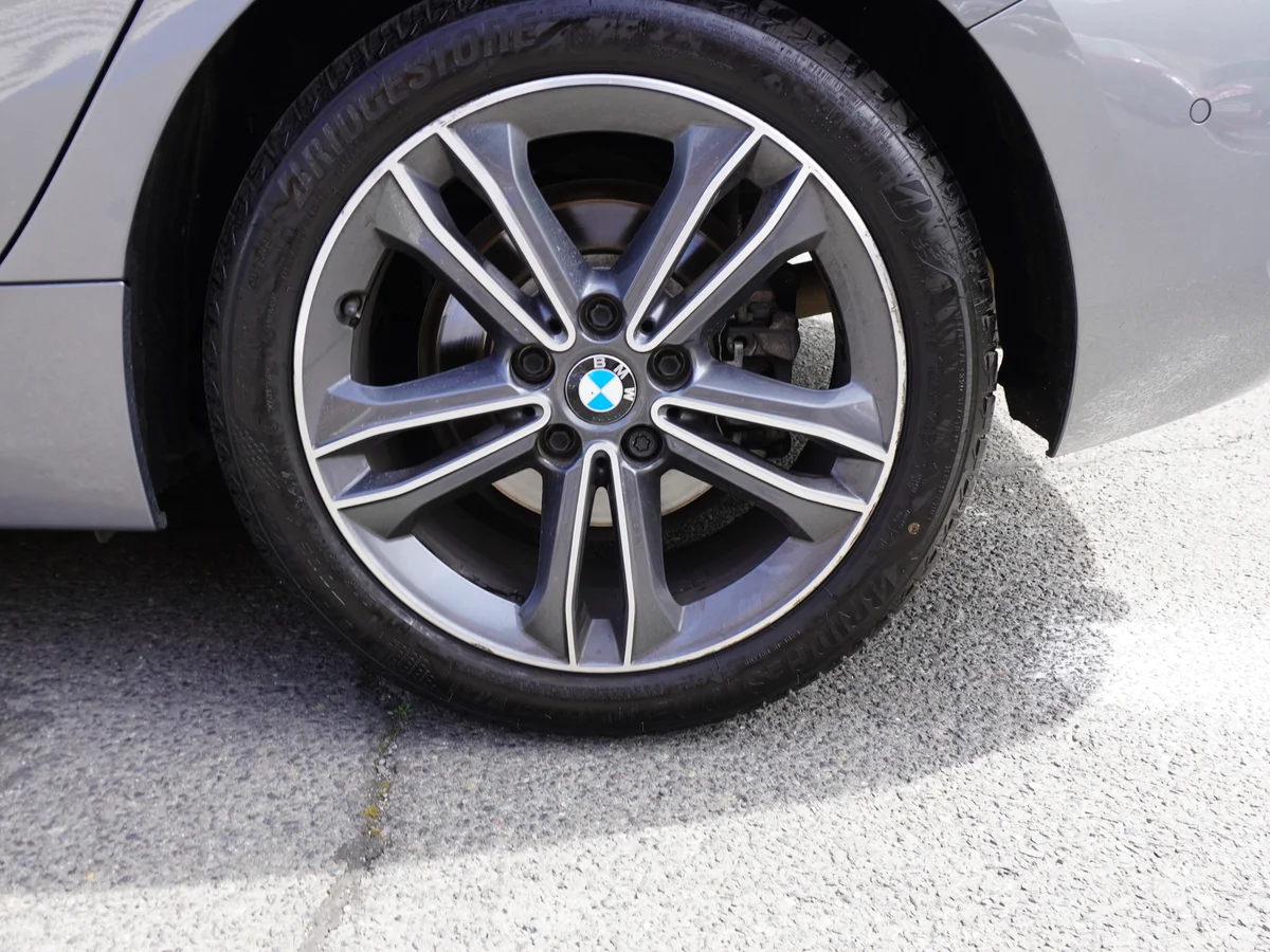 BMW 118 Diesel Sport 2.0 Hatchback Año 2022 miniatura 15