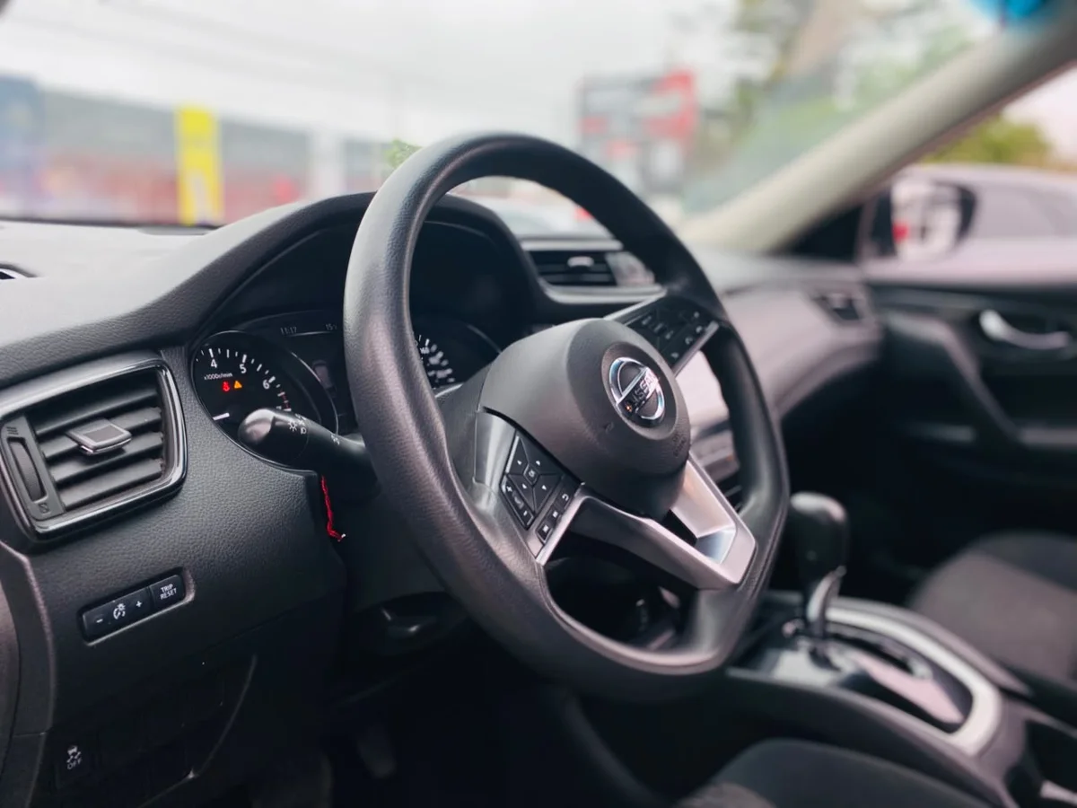 Nissan X-Trail T32 2.5 Cvt Aut — foto 10 de 10