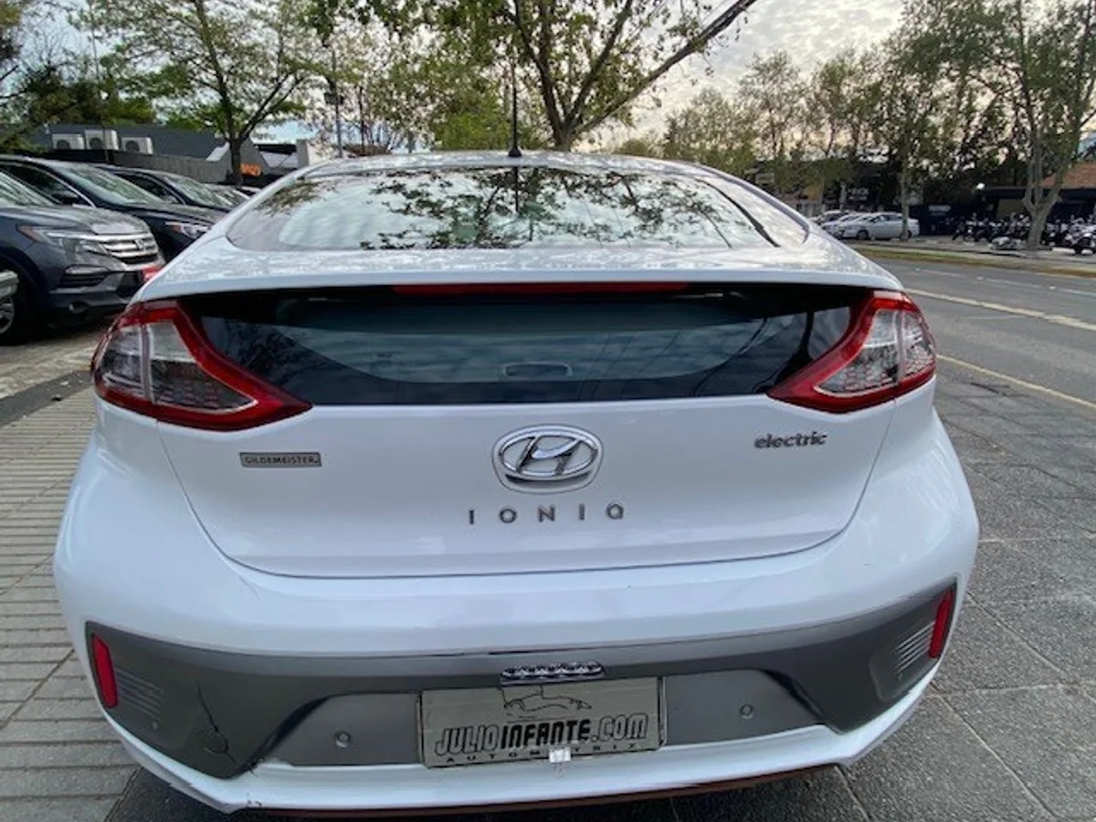 HYUNDAI IONIQ EV GLS 2018 - Miniatura 6