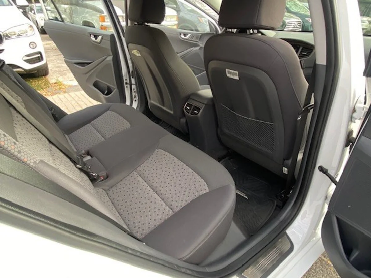 HYUNDAI IONIQ EV GLS 2018 - Miniatura 16