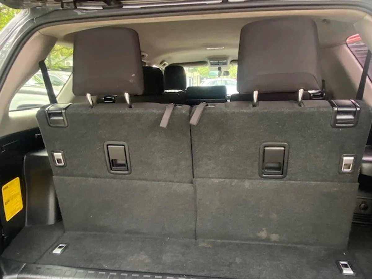 TOYOTA 4 RUNNER 4.0 Aut, 3 Corridas, 4x2 2013 - Miniatura 13