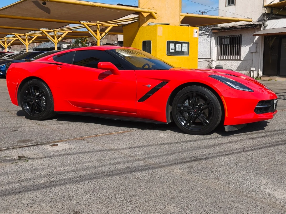 Chevrolet Corvette C7 Stingray — foto 2 de 21