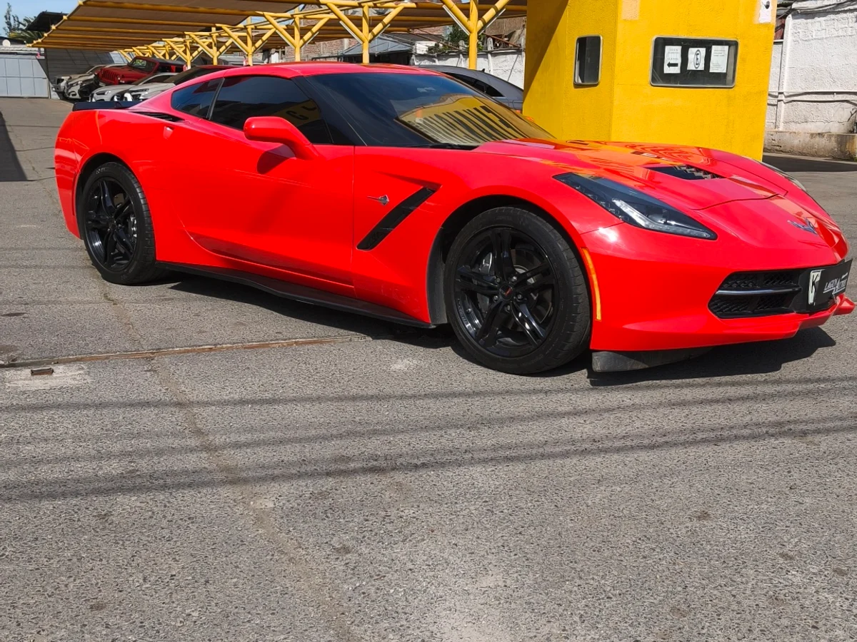 Chevrolet Corvette C7 Stingray — foto 21 de 21