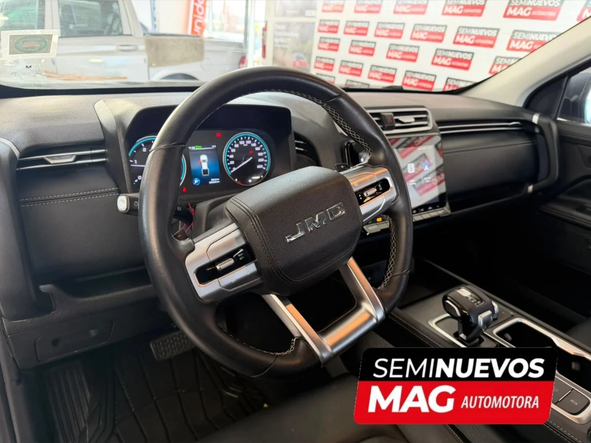 JMC GRAND AVENUE 2.3T DOBLE CABINA 4X4 AUTOMÁTICA 2025 - Miniatura 8