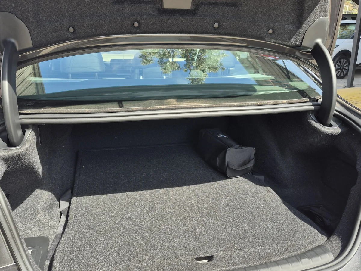 BMW 550 — foto 7 de 14
