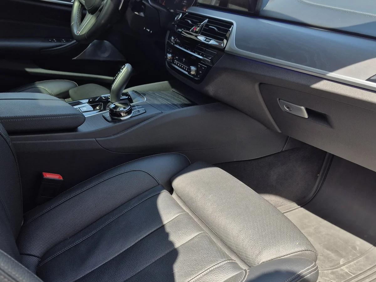 BMW 550 — foto 13 de 14