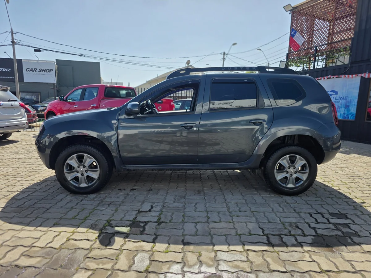 Renault Duster Zen — foto 3 de 11