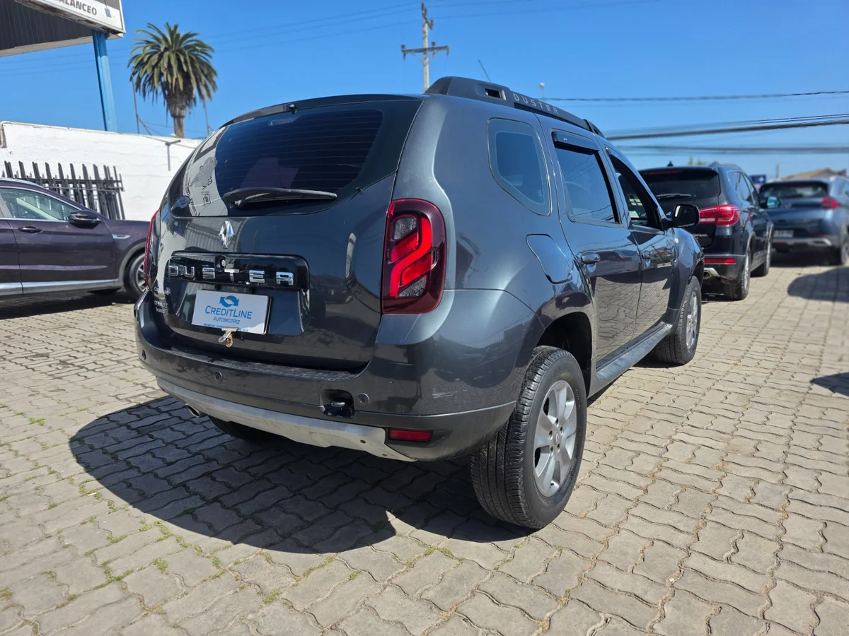 Renault Duster Zen — foto 5 de 11