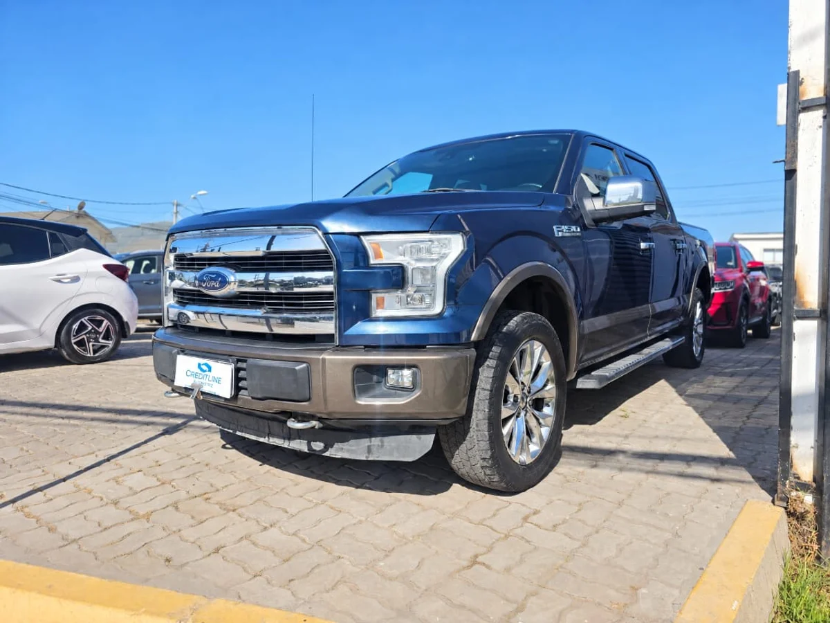 Ford F150 Lariat 5.0L V8