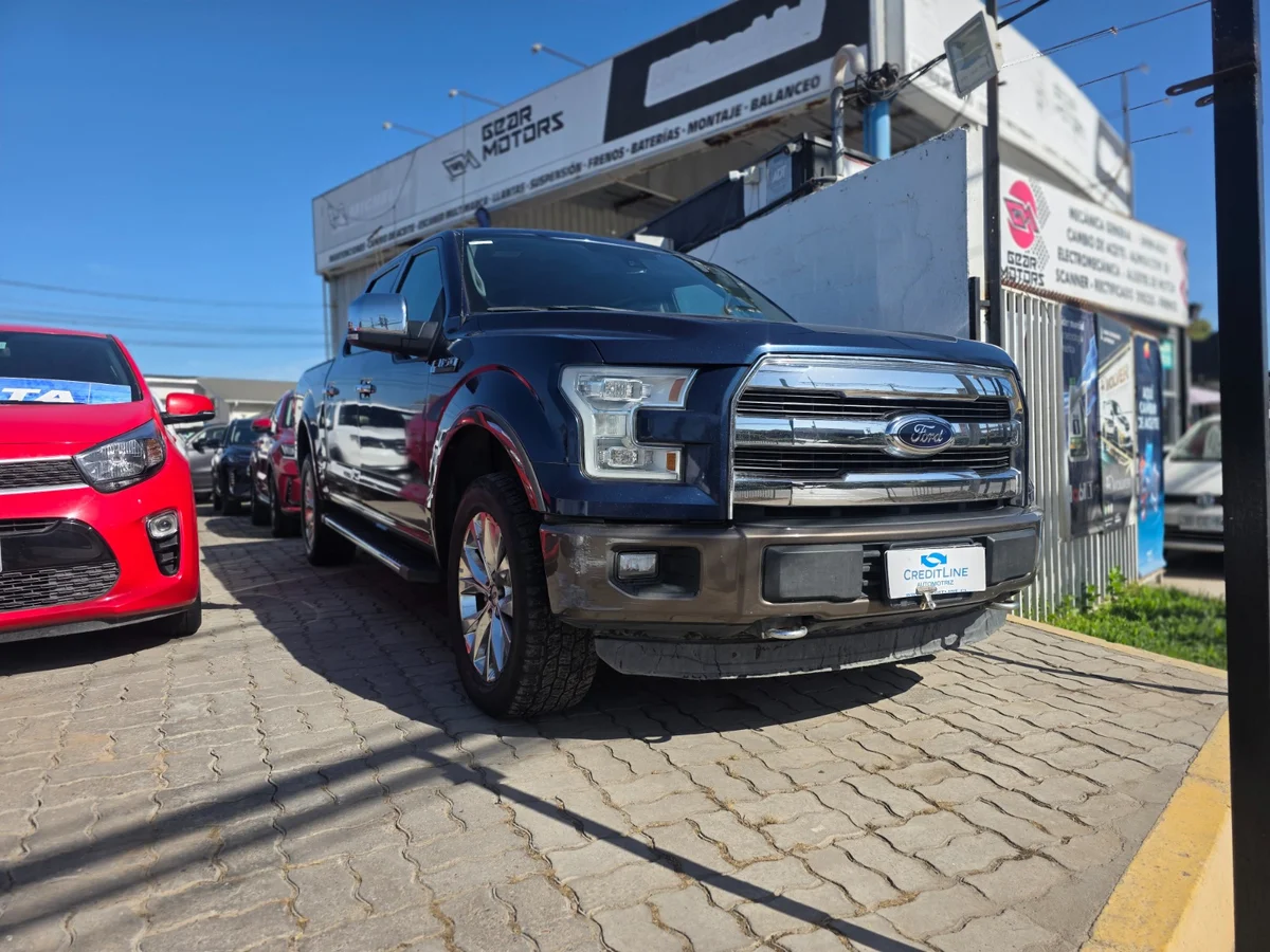Ford F150 Lariat 5.0L V8 — foto 3 de 11