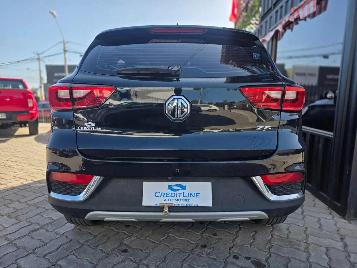 MG Zs — foto 6 de 11