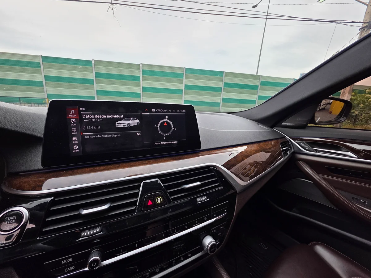 BMW 530 — foto 10 de 15