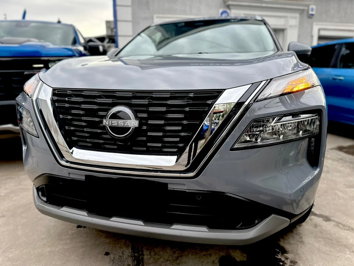 Nissan X-Trail 2.5 Sense 4X2 2Row Cvt At 5P — foto 10 de 18