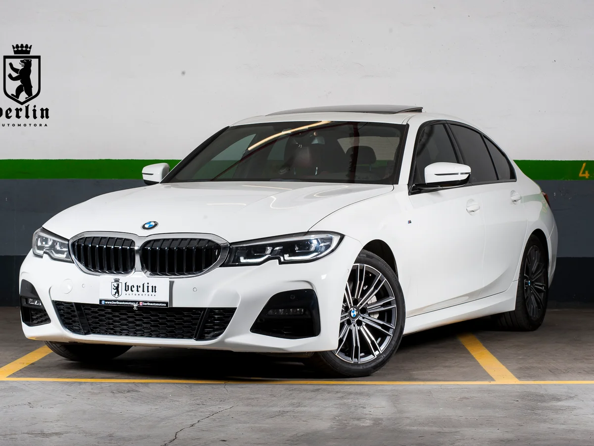 BMW 330