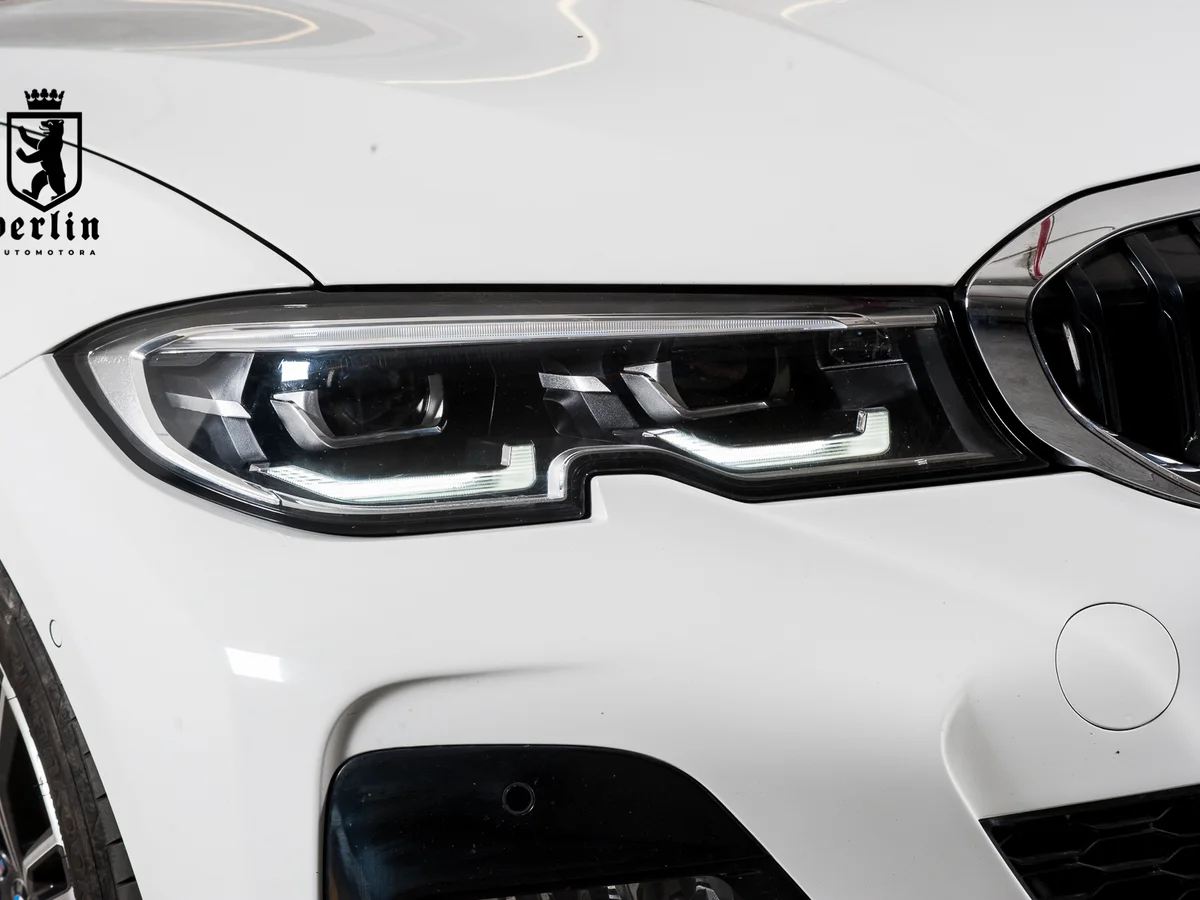 BMW 330 — foto 8 de 25