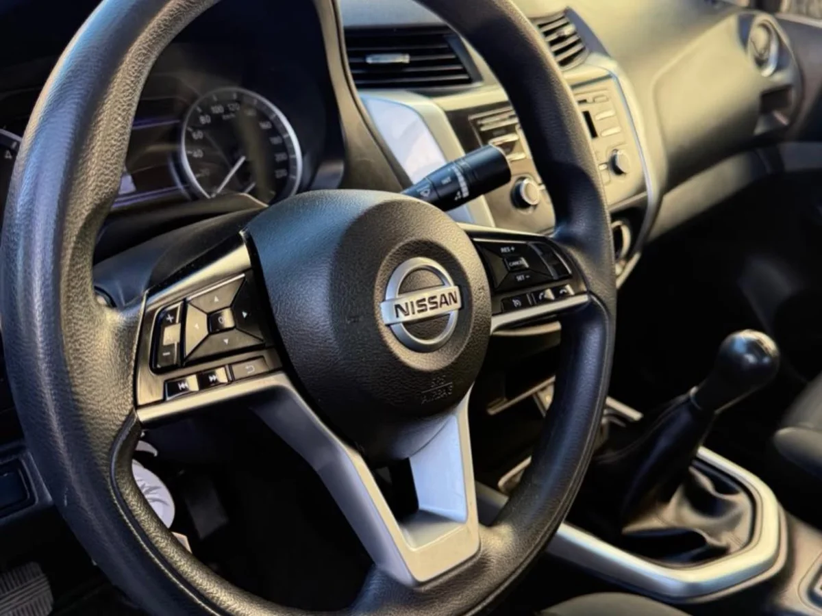 NISSAN Navara D CAB 2.3 2022 - Miniatura 8