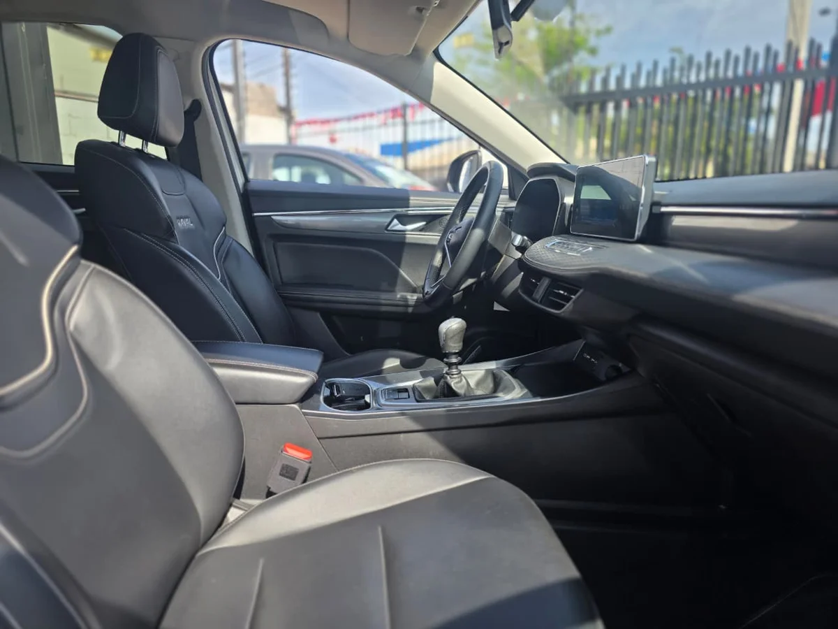 Haval Jolion Elite — foto 6 de 10