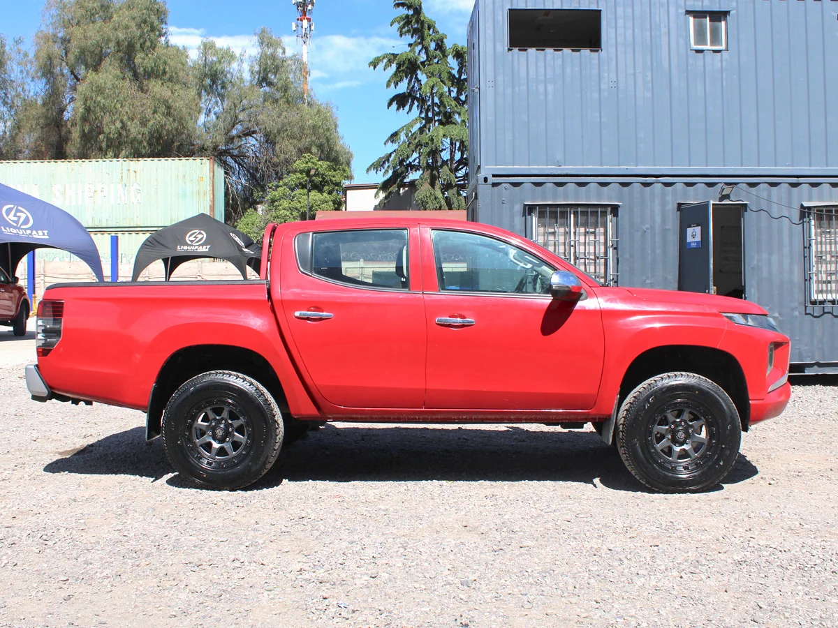 MITSUBISHI L200 KATANA CR 2023