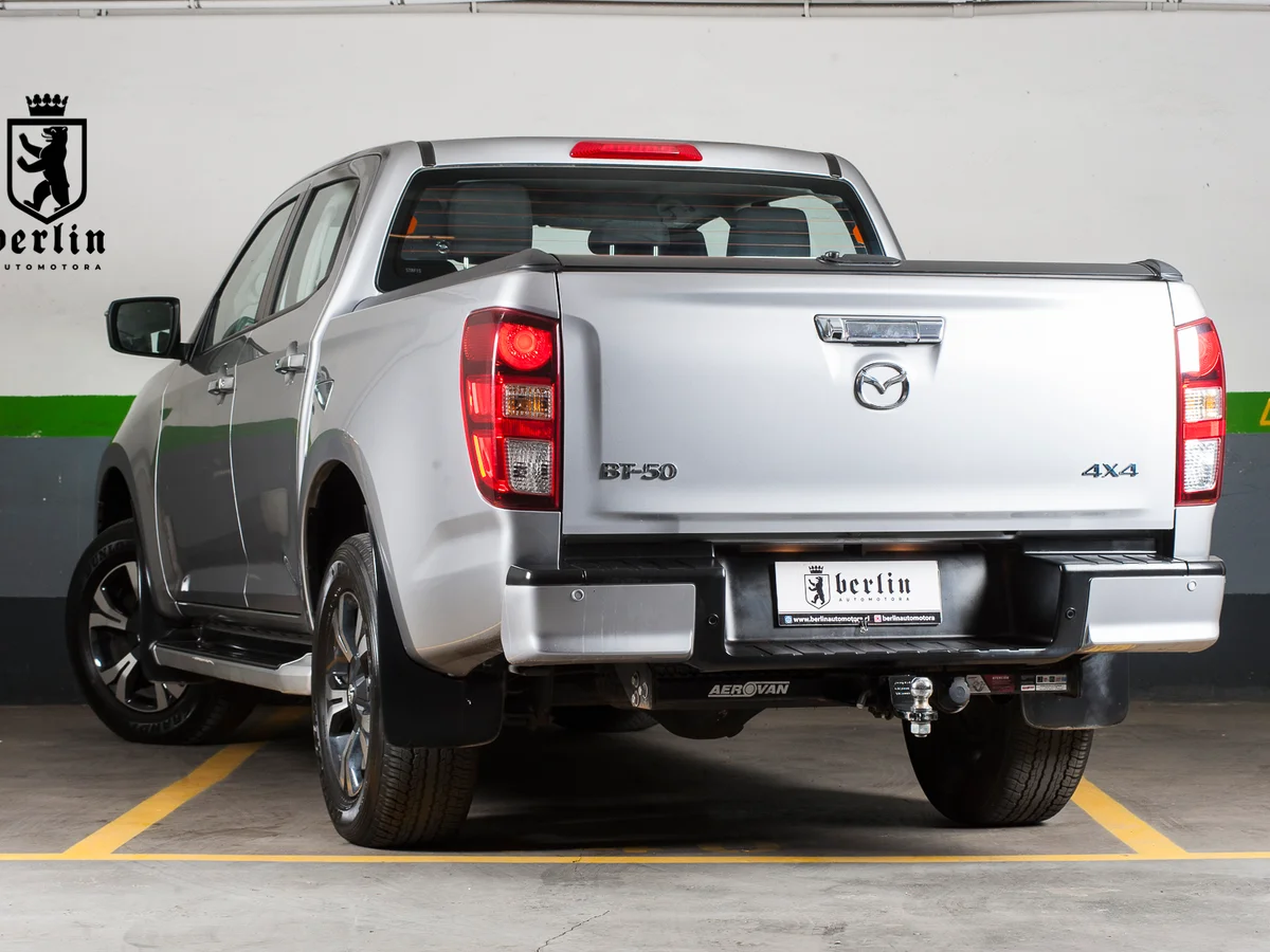 Mazda Bt-50 — foto 13 de 25