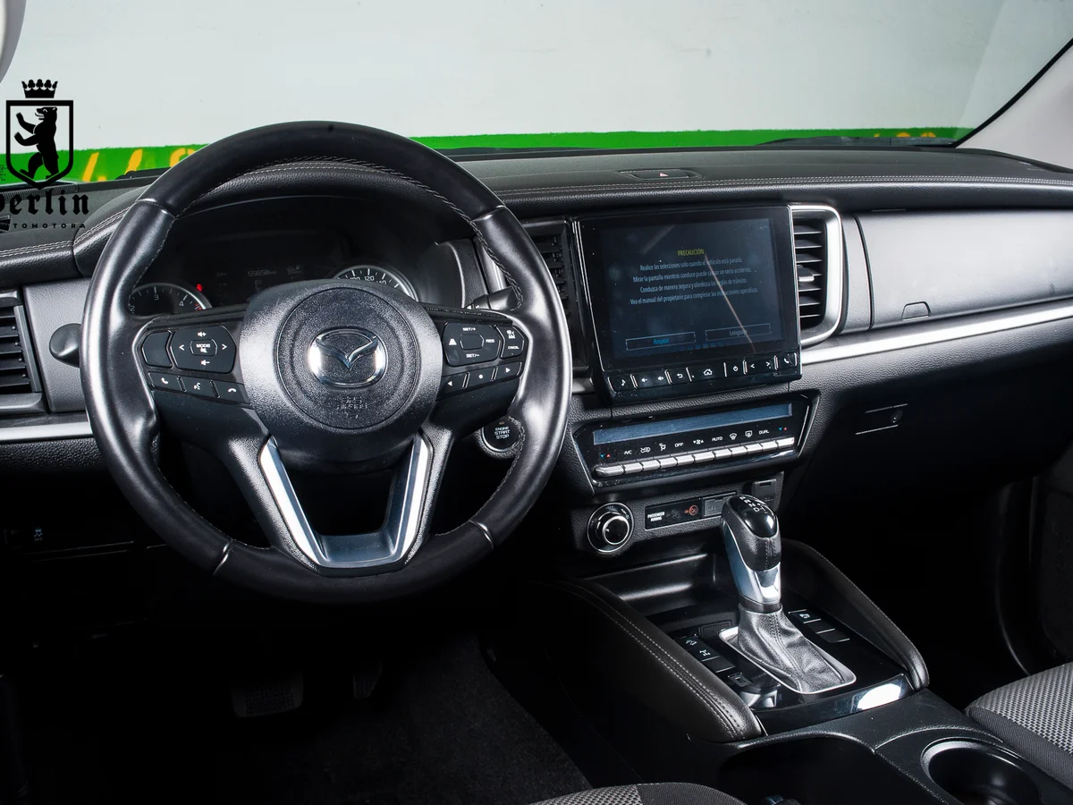 Mazda Bt-50 — foto 15 de 25