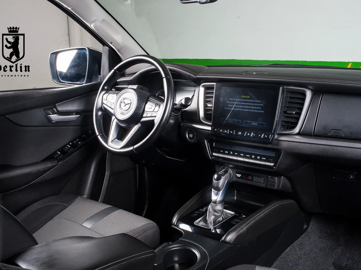 Mazda Bt-50 — foto 17 de 25