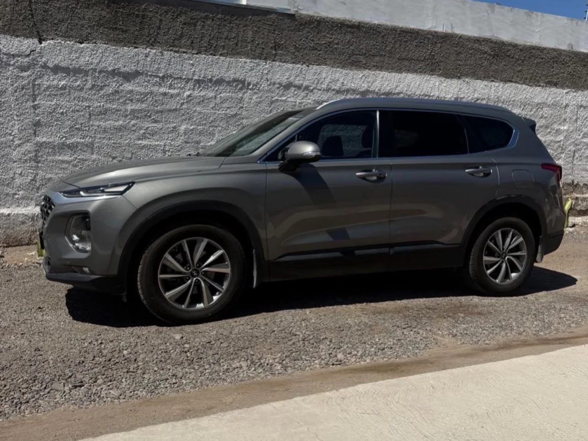Hyundai Santa Fe2.2 Crdi Diesel 2Wd E6 — foto 4 de 10