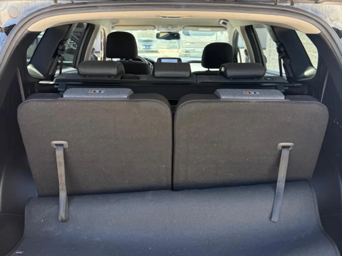 Hyundai Santa Fe2.2 Crdi Diesel 2Wd E6 — foto 7 de 10