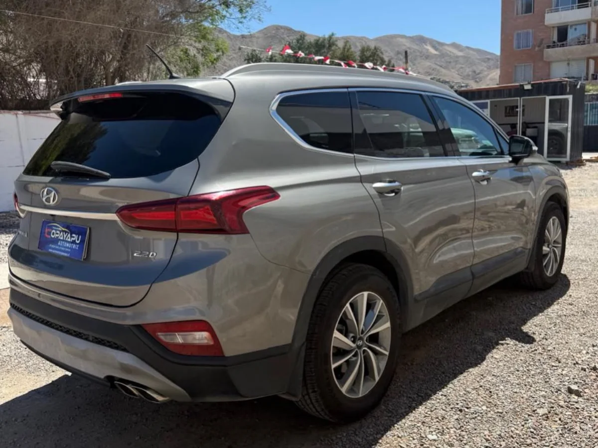Hyundai Santa Fe2.2 Crdi Diesel 2Wd E6 — foto 10 de 10