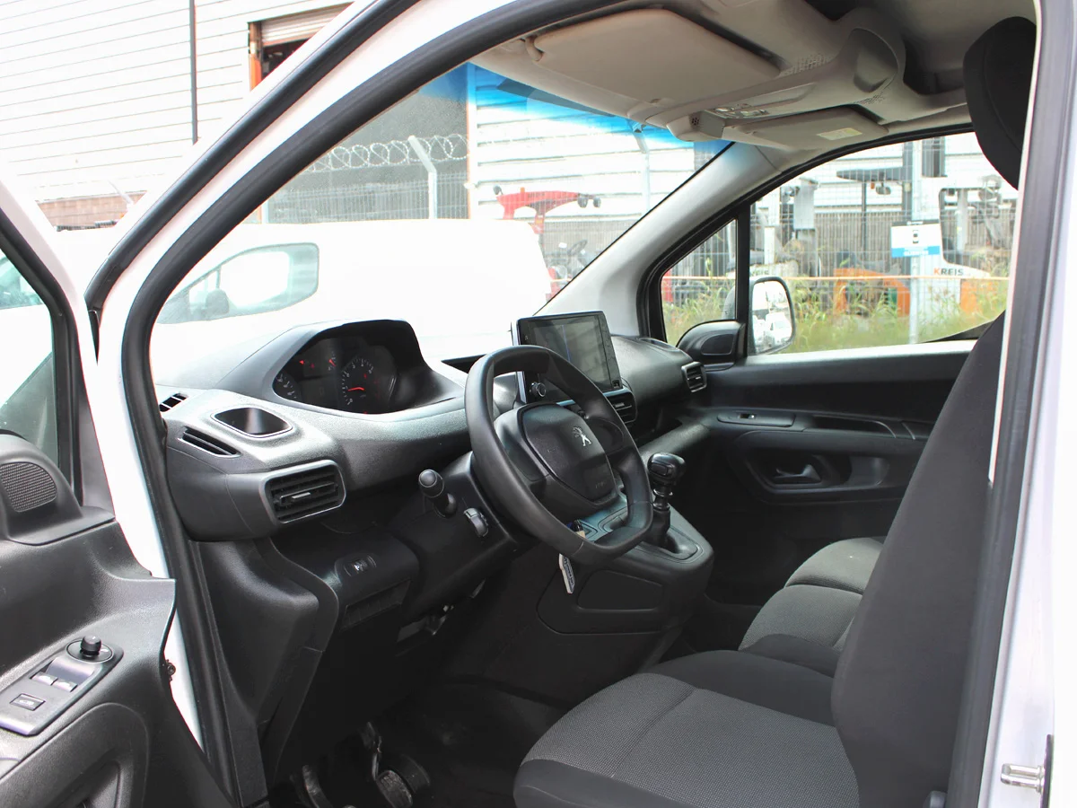 PEUGEOT NUEVA PARTNER HDI 1.6 2023 miniatura 6