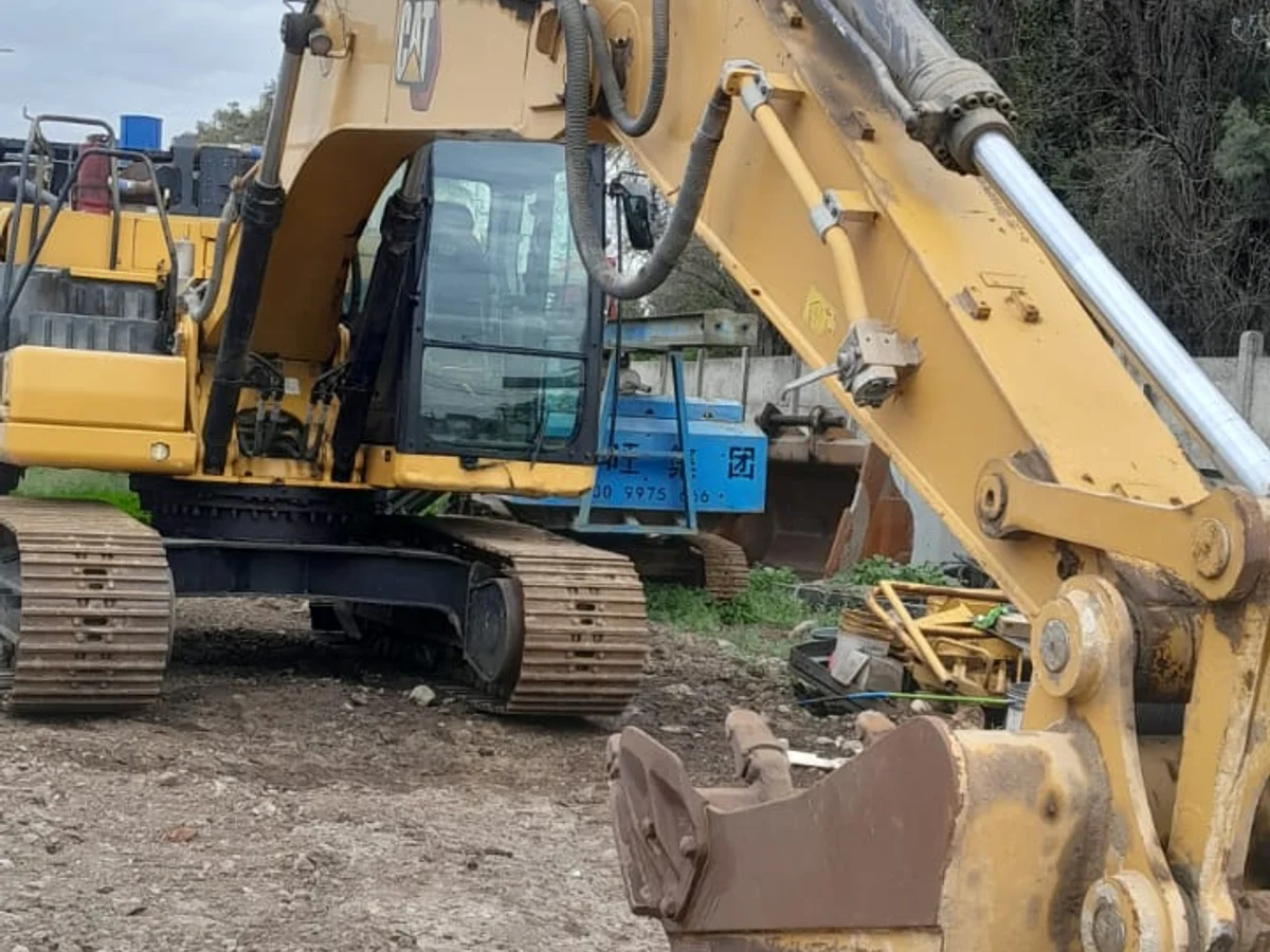 Caterpillar 320 2022