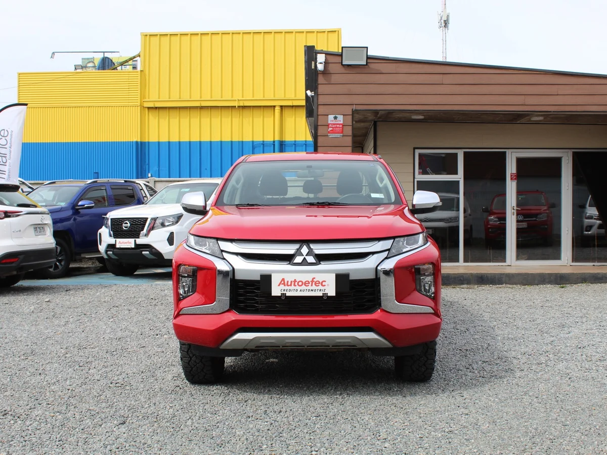 Mitsubishi L200 Katana Crt — foto 3 de 13
