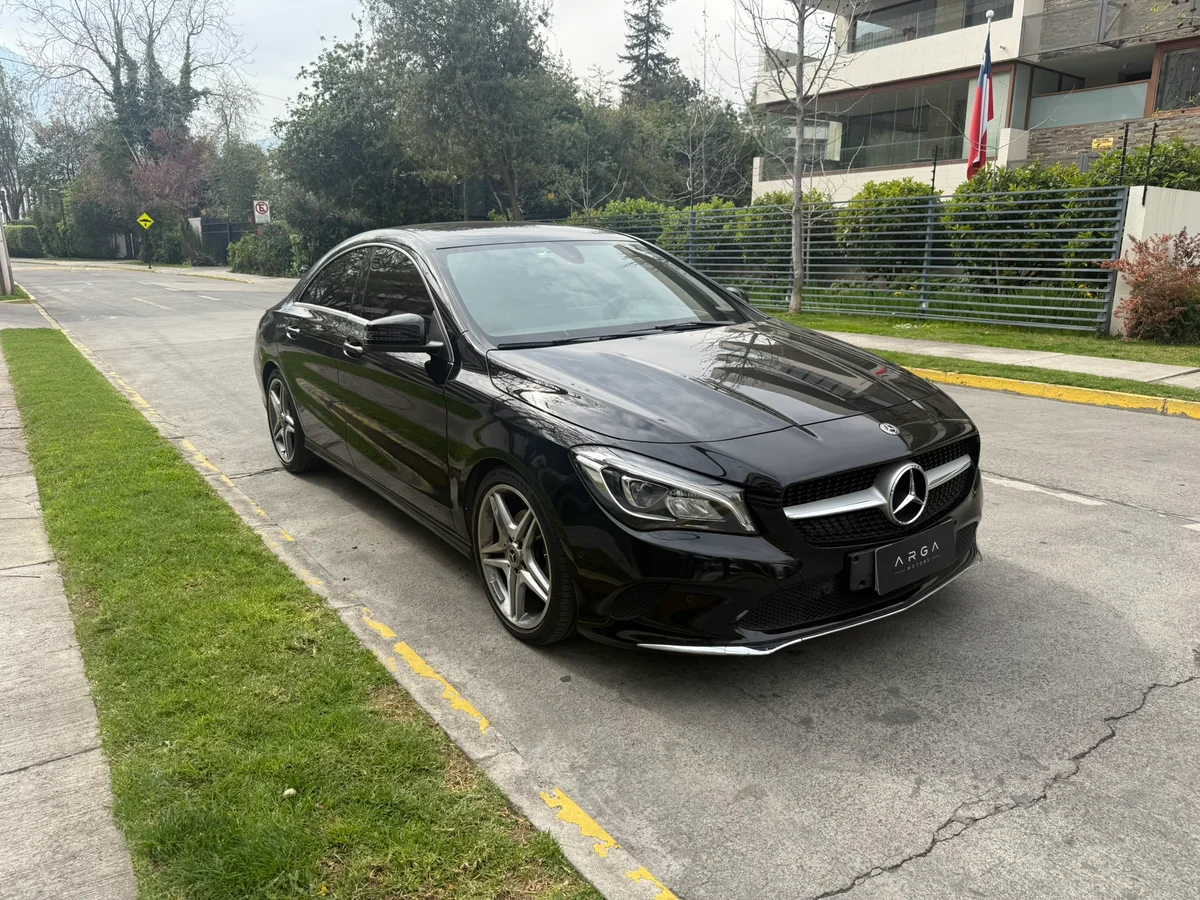 MERCEDES BENZ CLA 180 1.6 4X2 AT 4P 2018 - Miniatura 2
