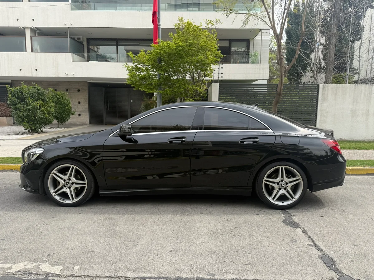 MERCEDES BENZ CLA 180 1.6 4X2 AT 4P 2018 - Miniatura 7