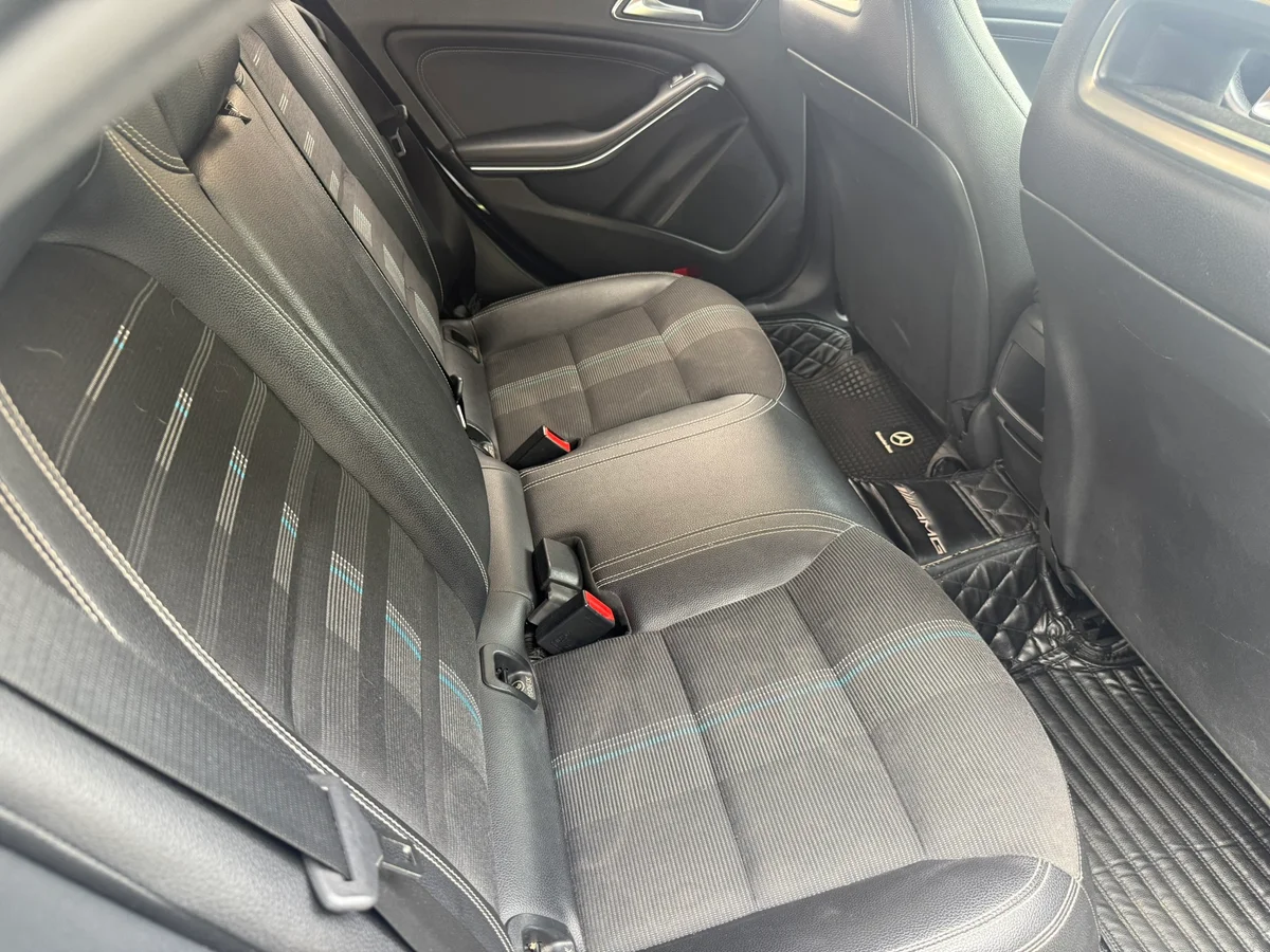 MERCEDES BENZ CLA 180 1.6 4X2 AT 4P 2018 - Miniatura 13