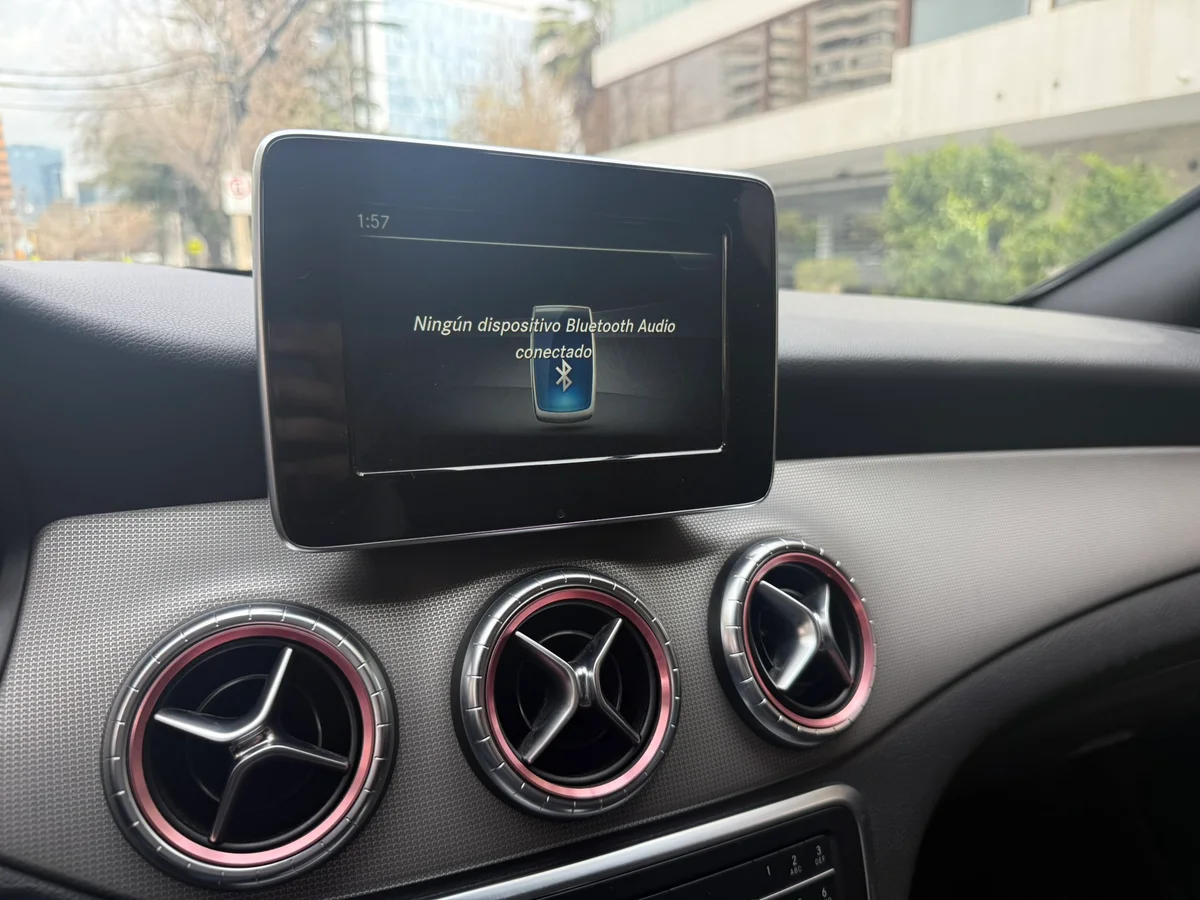 MERCEDES BENZ CLA 180 1.6 4X2 AT 4P 2018 - Miniatura 17
