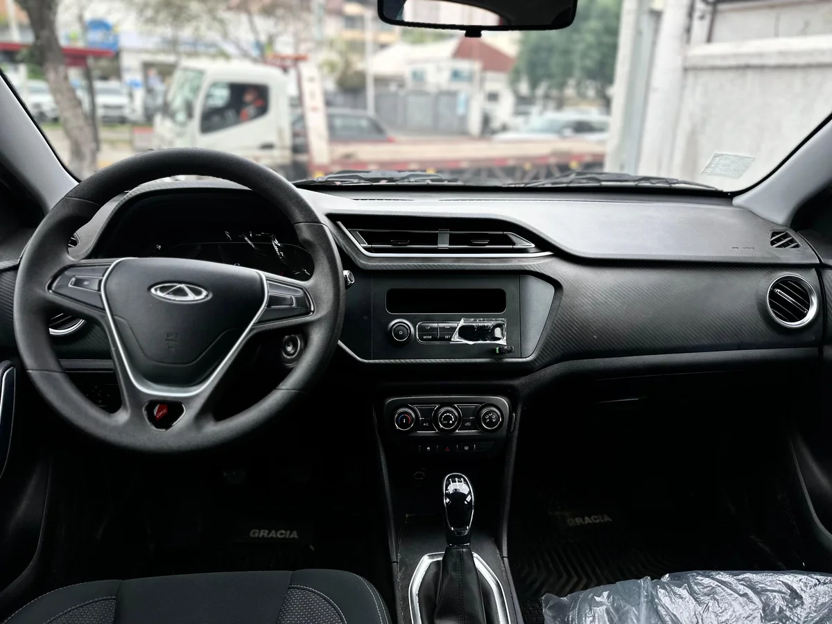 Chery Tiggo 2 — foto 10 de 19