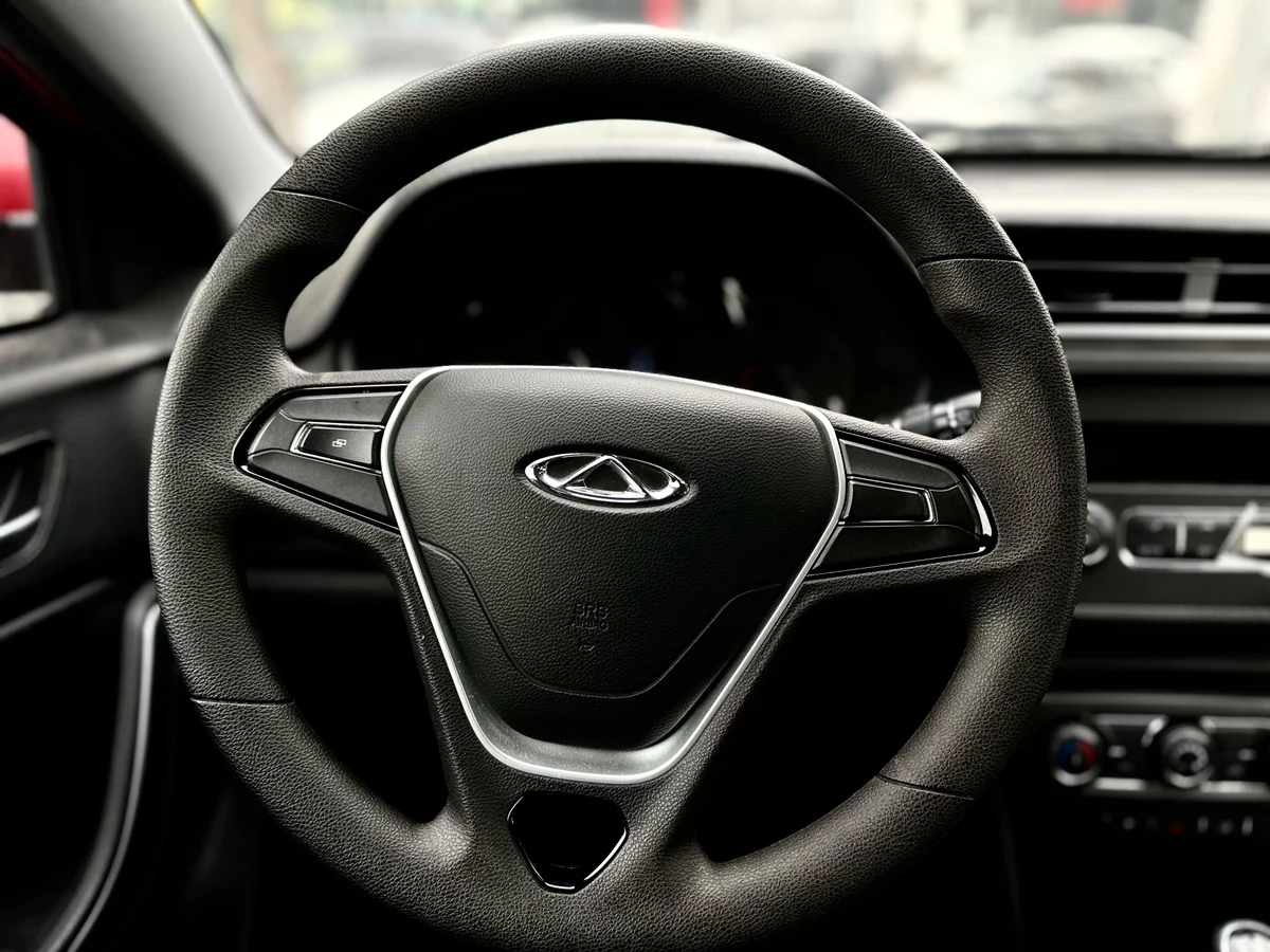 Chery Tiggo 2 — foto 12 de 19