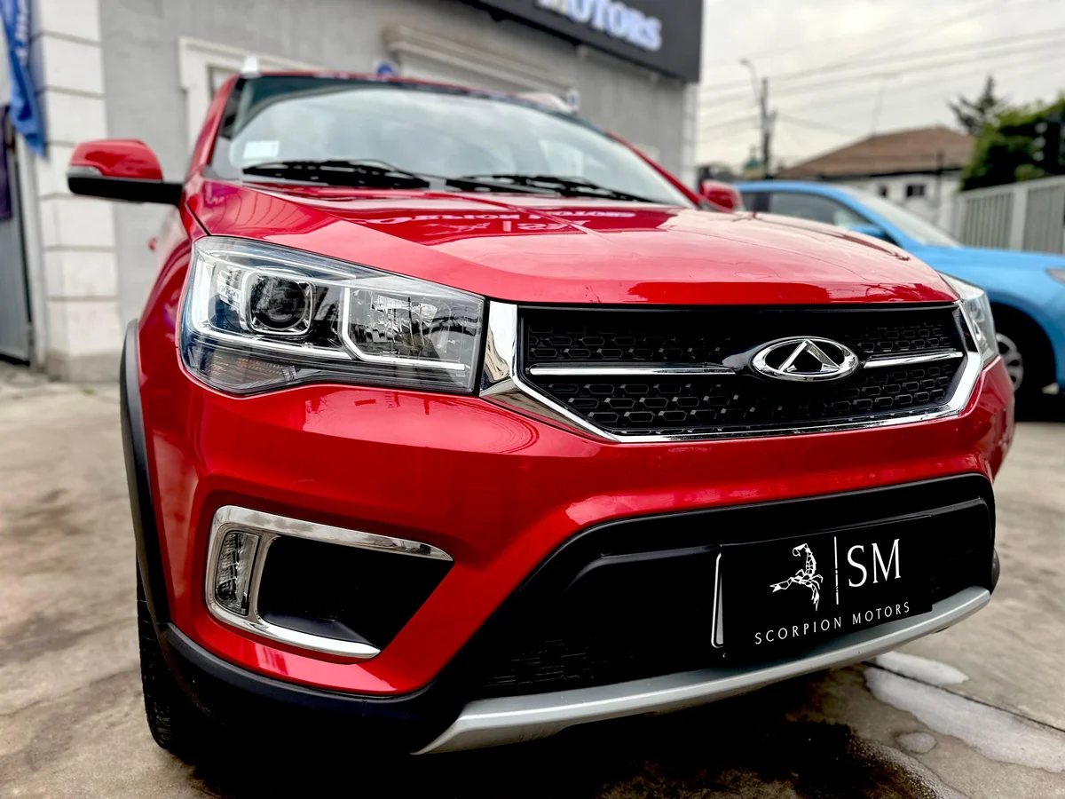 Chery Tiggo 2 — foto 18 de 19